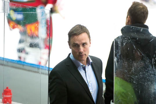 Frölundas tränare Roger Rönnberg lämnar båset