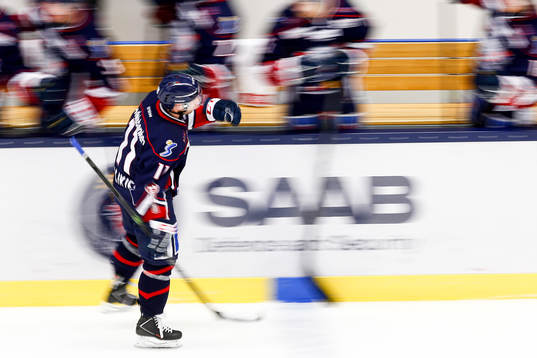 Linköpings Jacob Micflikier jublar