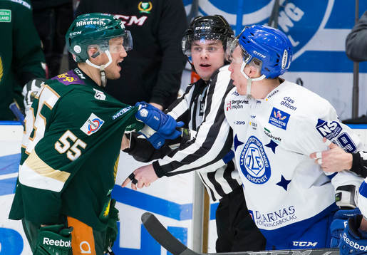 Linjedomare Daniel Persson som anmälde Färjestads