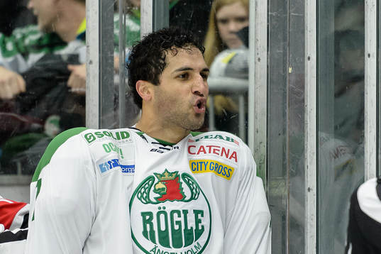 Rögles Andre Deveaux och Almtunas Oscar Milton är inte