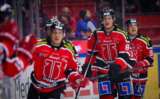 Örebros Mikko Lehtonen jublar vid 1-0