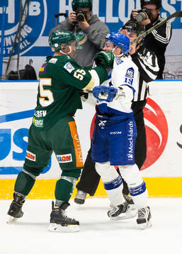 Färjestads Ole-Kristian Tollefsen  och Leksands Tobias