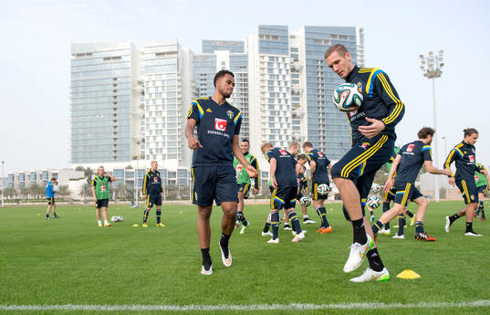Sveriges Robin Olsen och Isaac Kiese Thelin