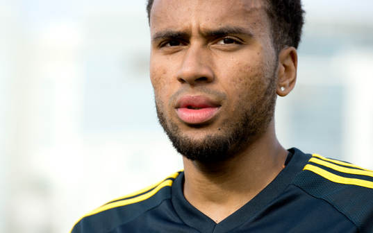 Sveriges Isaac Kiese Thelin
