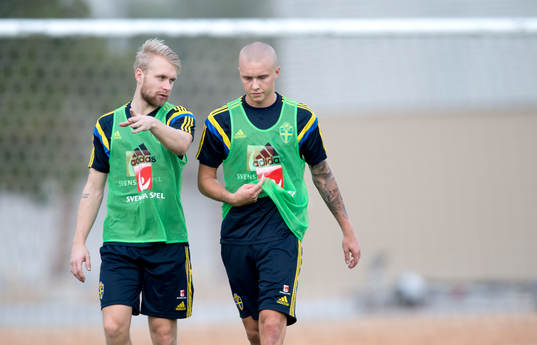 Sveriges Johan Larsson och Sebastian Holmén