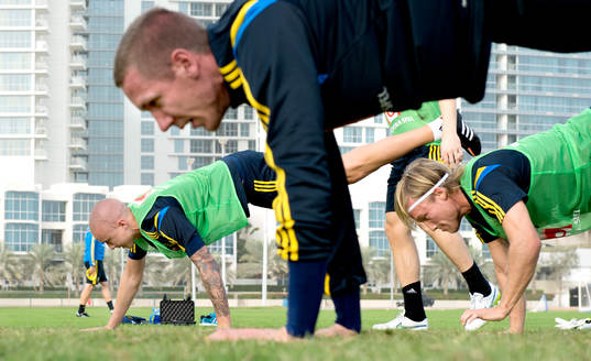 Sveriges målvakt Robin Olsen, Nicklas Bärkroth och
