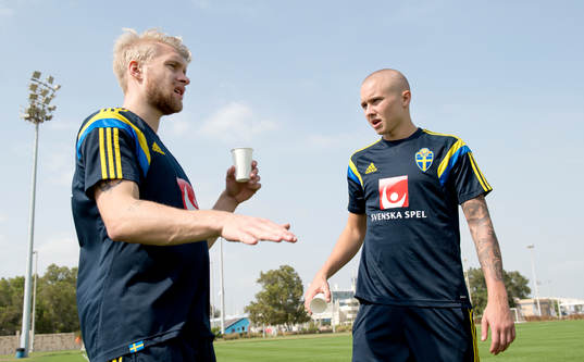 Sveriges Johan Larsson och Sebastian Holmén