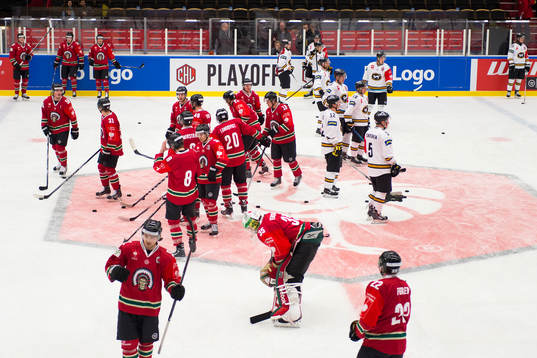 Lagen värmer upp