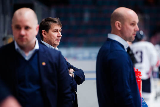 Djurgården tränare Hans Särkijärvi med assisterande