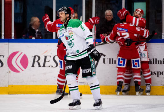 Rögles Andreas Lilja deppar och Timrås jublar