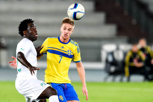 Elfenbenskustens Wilfried Bony  och Sveriges Johan