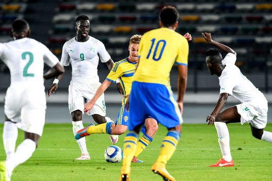 Sveriges Johan Mårtensson gör 1-0