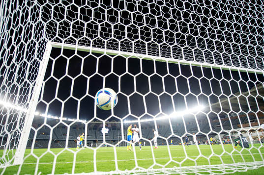 Sveriges Marcus Rohdén gör 2-0