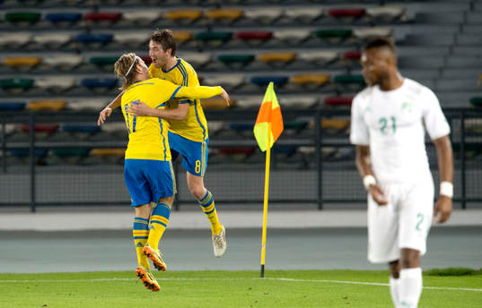 Sveriges Marcus Rohdén och Nicklas Bärkroth jublar