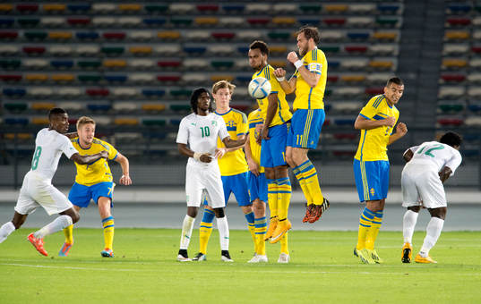 Sveriges Johan Mårtensson, Emil Krafth, Isaac Kiese