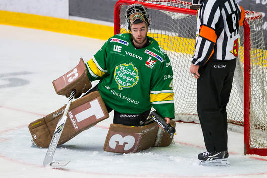 Björklövens målvakt Kevin Lindskoug