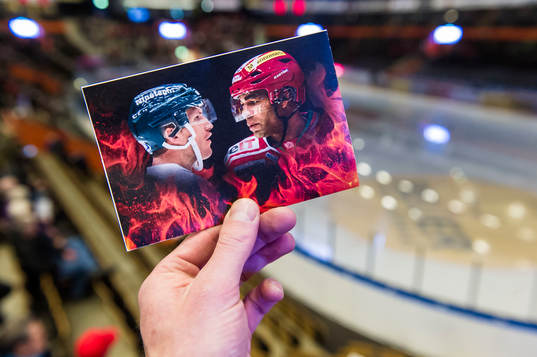 Modos Donald Brashear och Färjestads Ole-Kristian