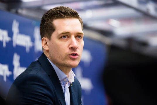 Växjös tränare Sam Hallam