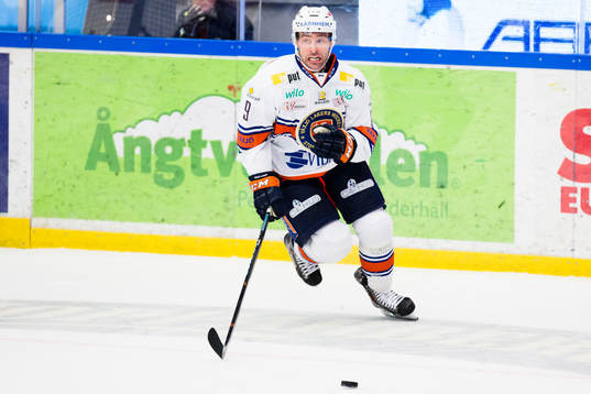 Växjös Josh Hennessy