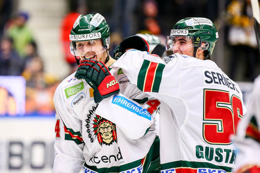 Frölundas Pontus Widerström avgör med 2-3 målet och