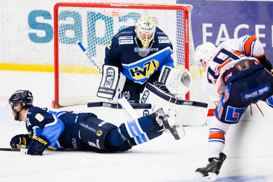 s målvakt Gustaf Wesslau