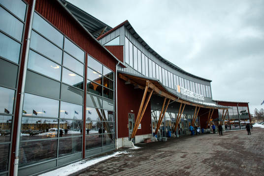 Entrén till Tegera Arena före ishockeymatchen i SHL