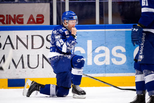 Leksands Toni Kähkönen har ont