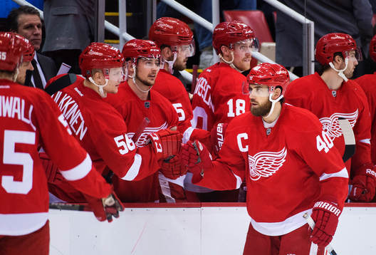 Detroits Henrik Zetterberg jublar med lagkamrater