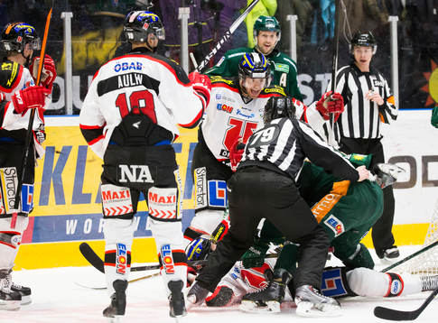 Örebros Martin Johansson jublar