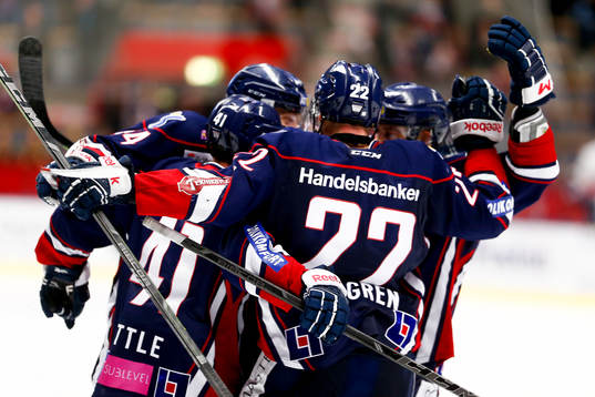 Linköpings spelare jublar