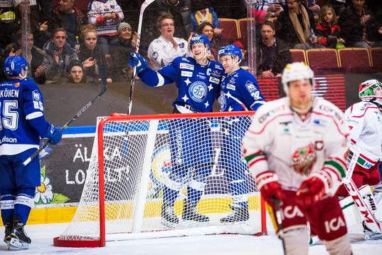 Leksands Johan Ryno och Jens Bergenström jublar