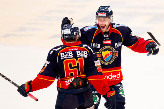 Djurgården Markus Ljungh och Marcus Nilson jublar