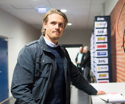 Magnus Nygren på besök i arenan