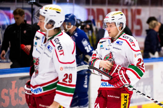 Modos Dennis Persson och Albin Carlson deppar