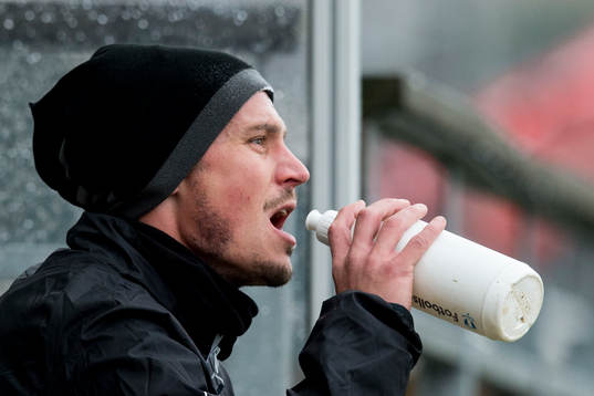 Malmö FFs Markus Rosenberg dricker vatten