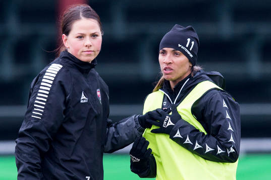 Rosengårds Sara Björk Gunnarsdottir och Marta Viera Da