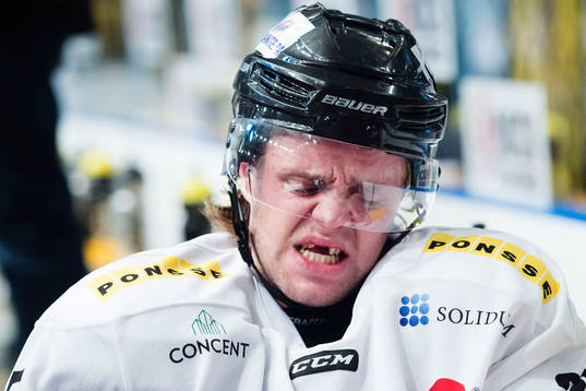 Asplövens Olov Lundqvist har ont