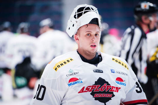 Asplövens målvakt Sebastian Idoff