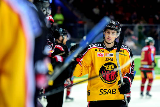 Luleås Peter Cehlarik jublar