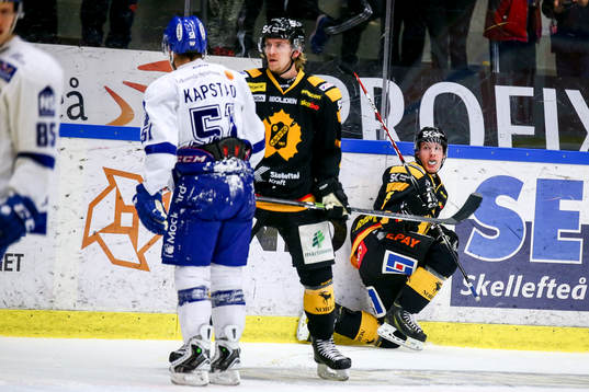 Skellefteås Niclas Burström gör mål på Leksands  Oscar