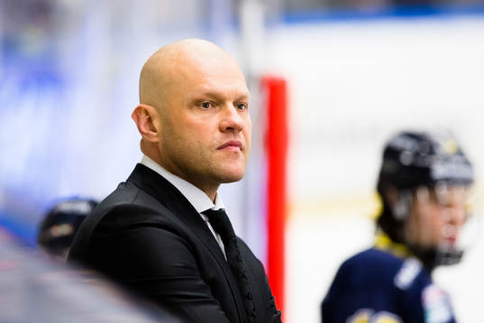s tränare Andreas Johansson