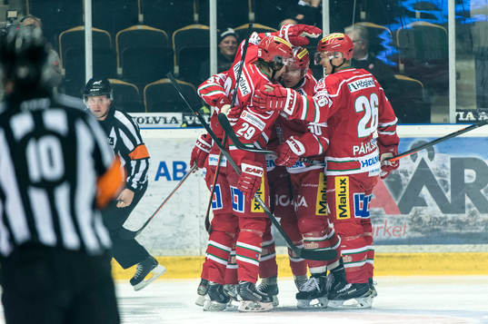 Modos Per-Åge Skröder gör första målet på Djurgården