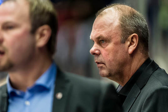 Modos tränare Per-Erik Johnsson