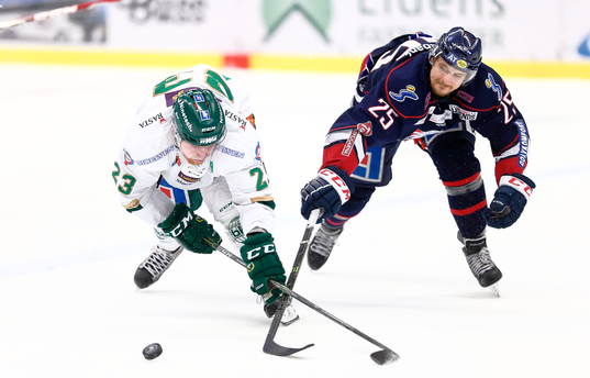 Färjestads Martin Röymark och Linköpings Johannes