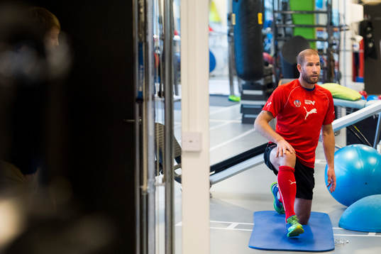 Helsingborgs Mattias Lindström är 34år och får träna