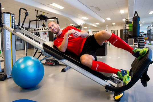 Helsingborgs Mattias Lindström är 34år och får träna