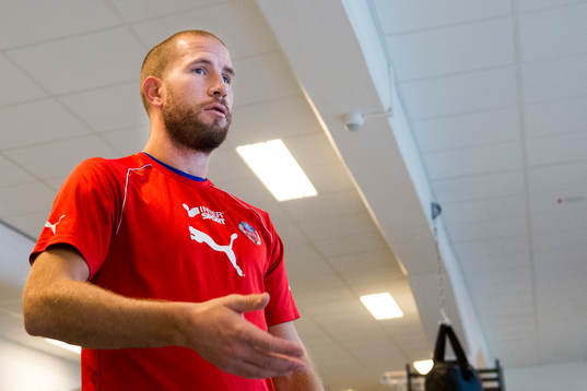Helsingborgs Mattias Lindström är 34år och får träna