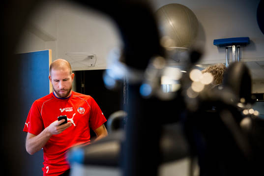 Helsingborgs Mattias Lindström är 34år och får träna