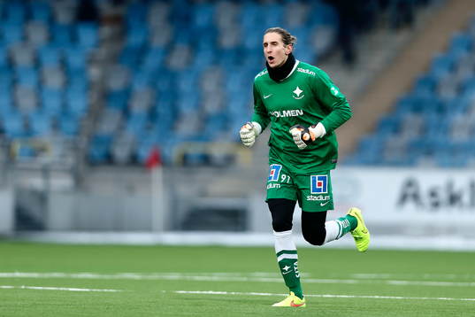 Norrköpings målvakt David Mitov Nilsson jublar