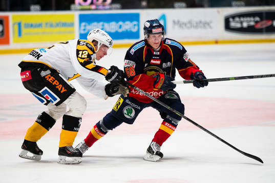 Skellefteås Adam Pettersson och Djurgården Marcus